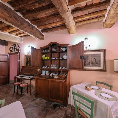 Oda ve Kahvaltı Antica Dimora Leones 3*