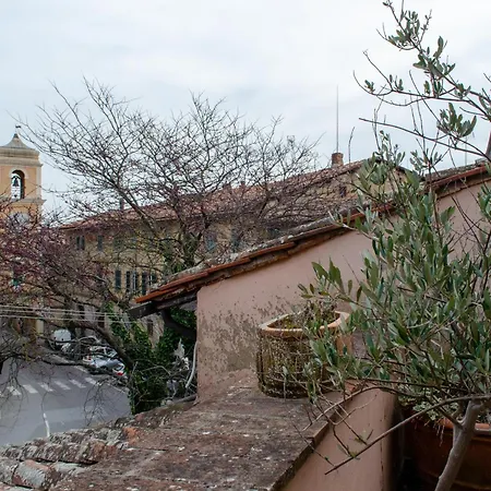 Antica Dimora Leones Bed & Breakfast