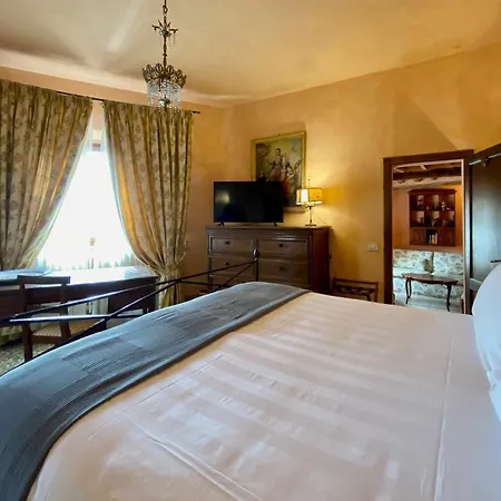 Antica Dimora Leones Bed & Breakfast 3*