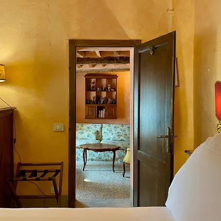 Bed & Breakfast Antica Dimora Leones 3*