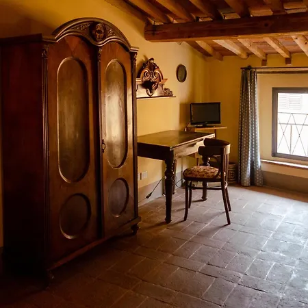 Antica Dimora Leones Bed & Breakfast 3*