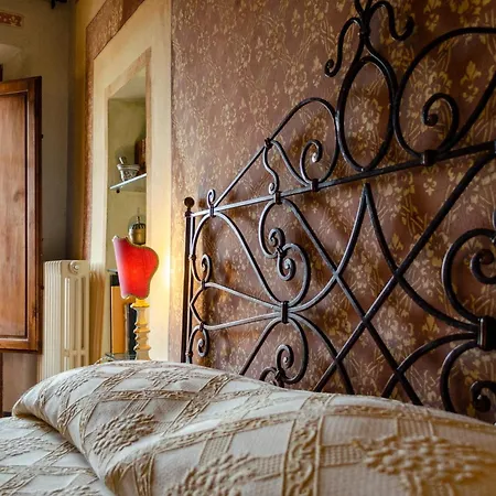 Bed & Breakfast Antica Dimora Leones Palaia